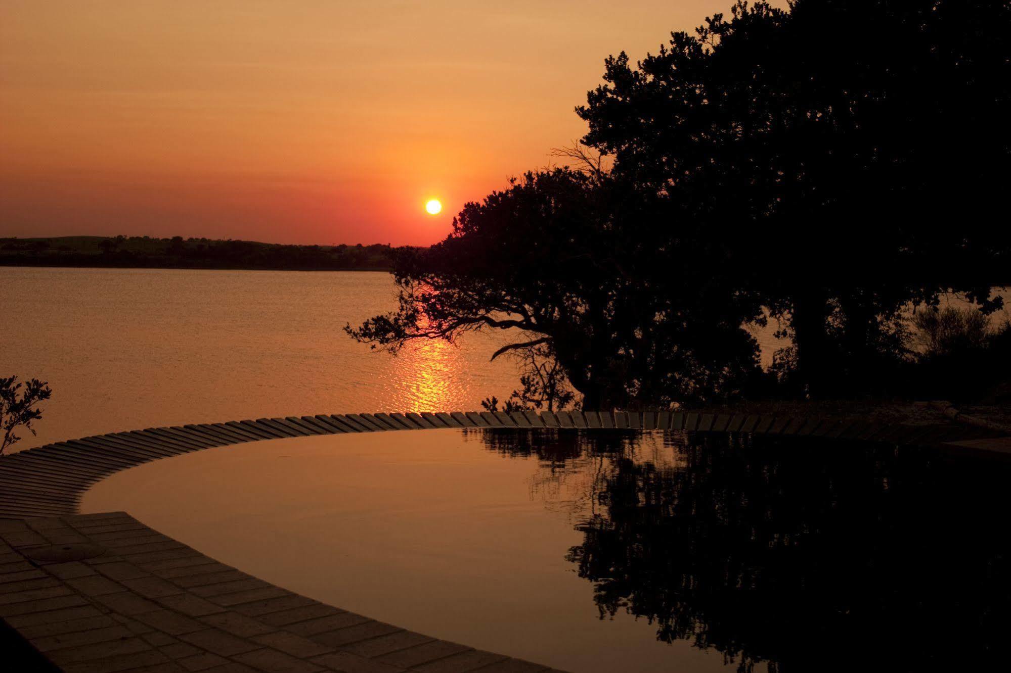 Kosi Forest Lodge Manguzi ภายนอก รูปภาพ